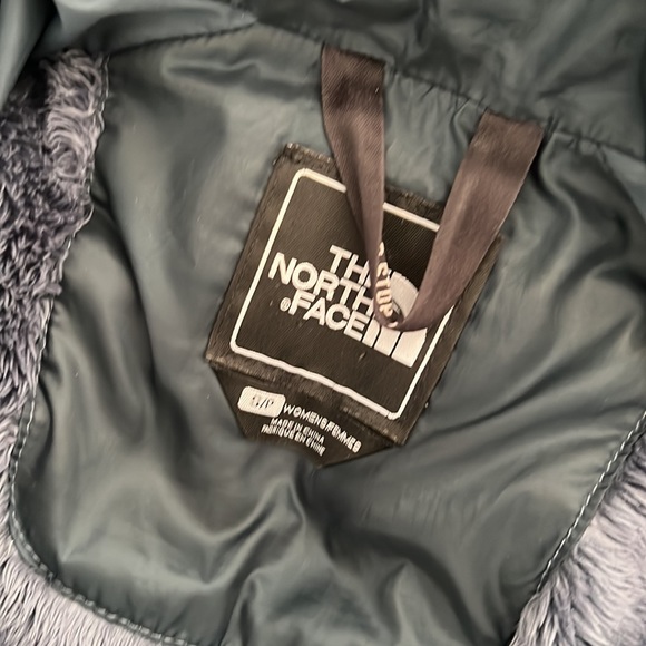 North Face Jacket - Picture 7 of 10
